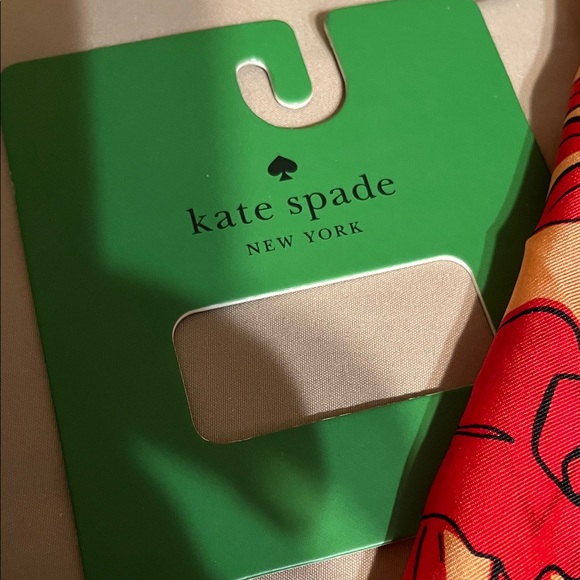 NWT Kate Spade Vibrant Red and Black Floral Scarf 28”+28” aprox - Picture 3 of 8